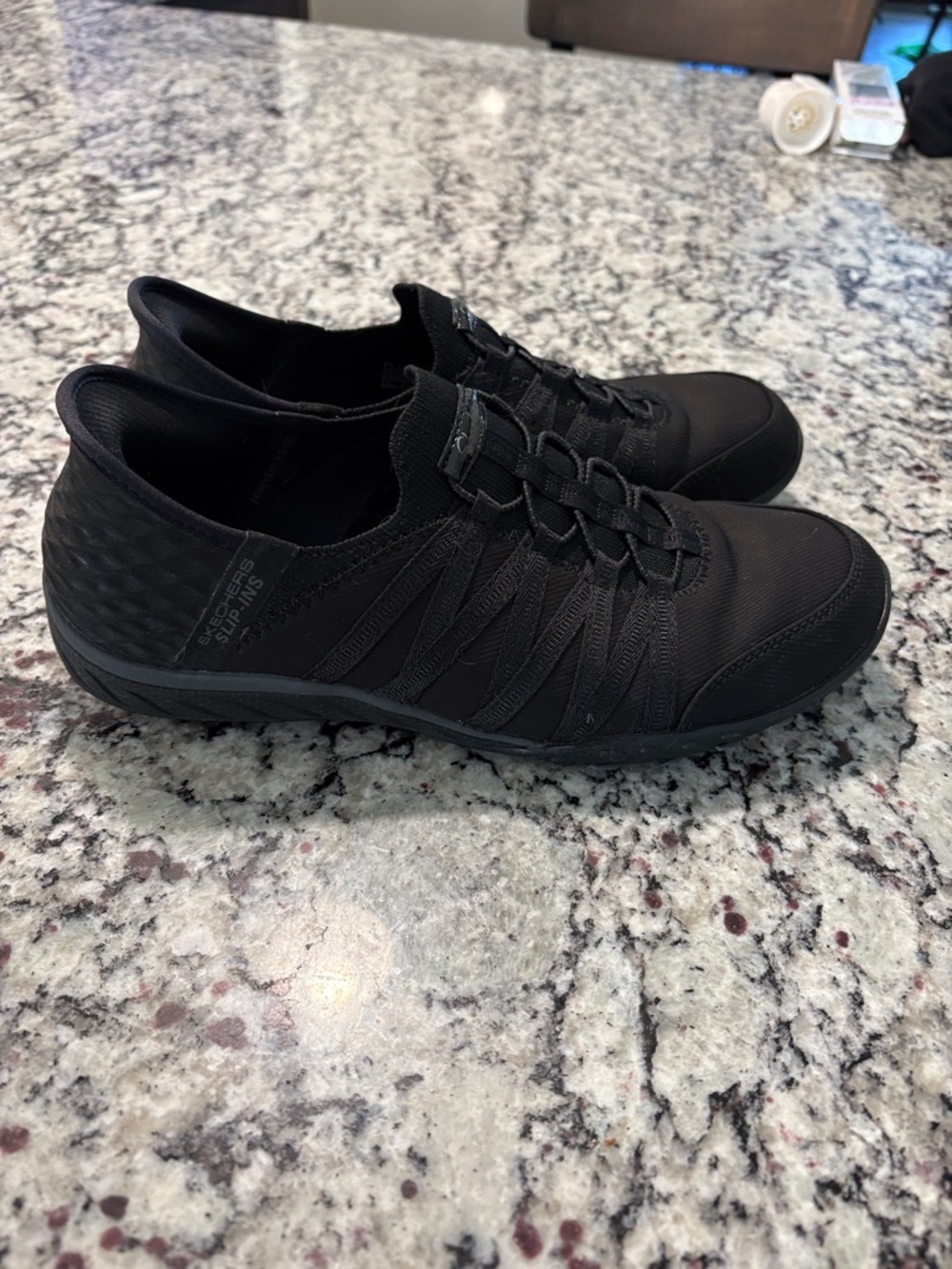 Skechers Black Slip-Ins Athletic Walking Shoes size 9. EUC